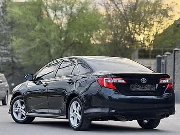 х5 2017: Toyota Camry: 2013 г., 2.5 л, Автомат, Бензин, Седан — 6