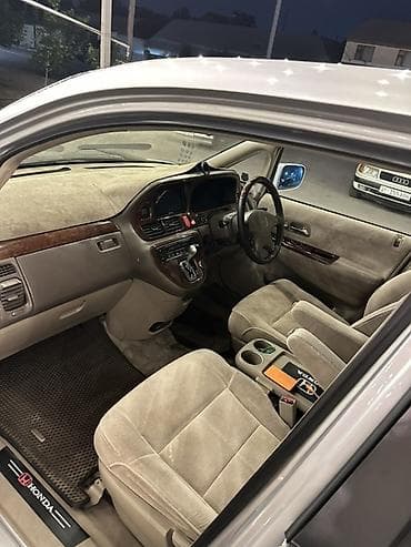 Унаа сатуу: Honda Orthia: 2003 г., 2.3 л, Автомат, Бензин, Универсал — 6