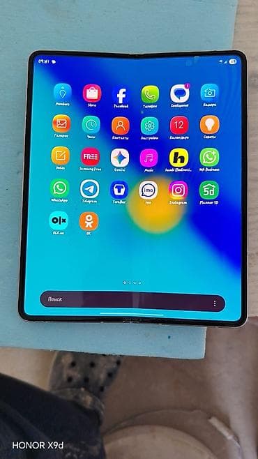 gear vr: Samsung Galaxy Z Fold 3, Б/у, 256 ГБ, цвет - Бежевый, 2 SIM — 2