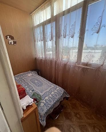 сдаютсия квартира: Молодая гвардия/Рыскулова Сдается 2х комнатная квартира 5/5 этаж — 3