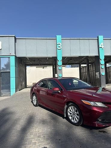 Продажа авто: Toyota Camry: 2018 г., 2.5 л, Вариатор, Гибрид, Седан — 4