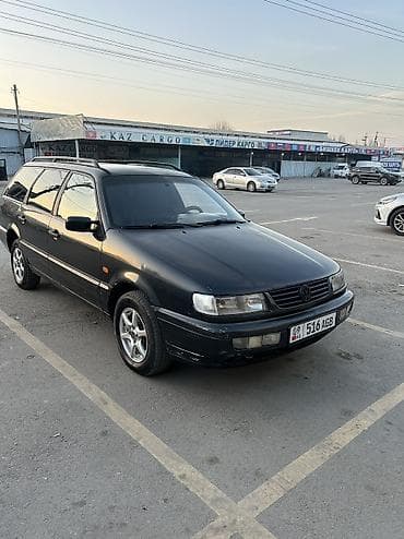 camry 2006: Volkswagen Passat: 1994 г., 1.8 л, Механика, Бензин, Универсал — 1