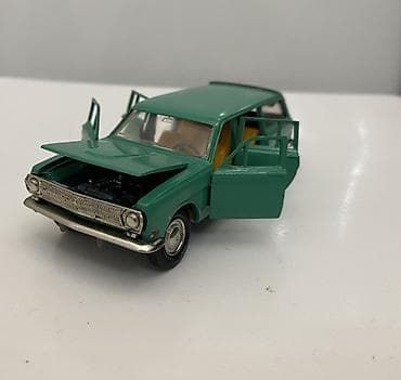 Продаю масштабную металлическую модель ГАЗ 2402-Волга.Масштаб — 5