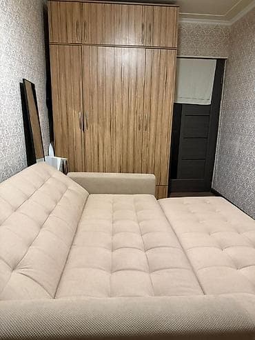 живаны: Прямой диван, Б/у — 1