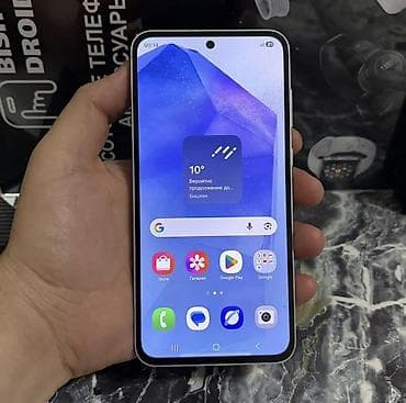 iphone 9: Samsung Galaxy A55, Б/у, 256 ГБ, цвет - Белый, 1 SIM, 2 SIM, eSIM — 9