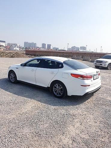 step 2: Kia K5: 2018 г., 2 л, Автомат, Газ, Седан — 6