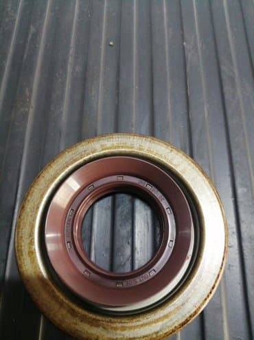 работа склейка пакетов на дому: Сальник хвостовик а форд транзит — 1