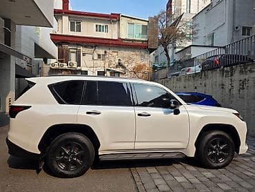 Продажа авто: Lexus LX: 2025 г., 3.4 л, Гибрид, Внедорожник — 4