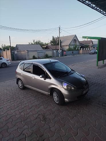 Honda Fit: 2003 г., 1.5 л, Вариатор, Бензин