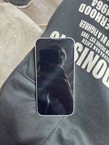 корпус айфона: IPhone 13, Б/у, 128 ГБ, Белый, Коробка, 100 % — 2