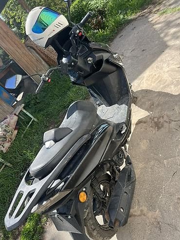 кофр скутер: Макси-скутер 150 куб. см, Бензин — 3