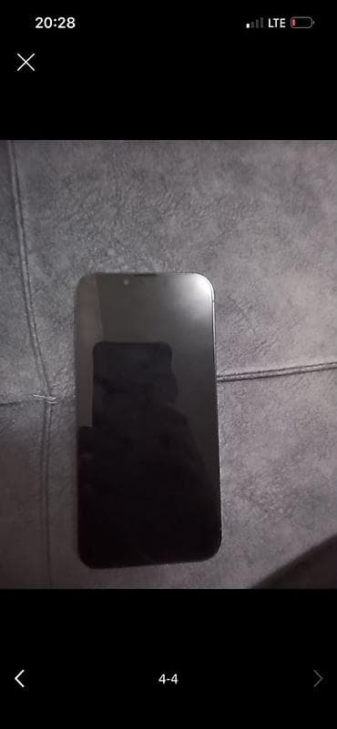 IPhone 13 Pro, цвет Sierra Blue. Менялся только дисплей все работает — 1