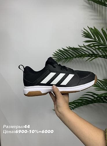 Мужская обувь: Кроссовки Adidas — несколько моделей для спорта и активного отдыха — 7