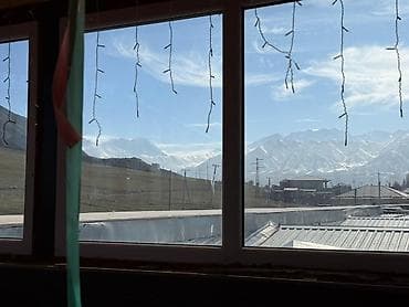 комна: Продаётся современный таунхаус в селе Беш-Кунгей Площадь: 130 м² — 8