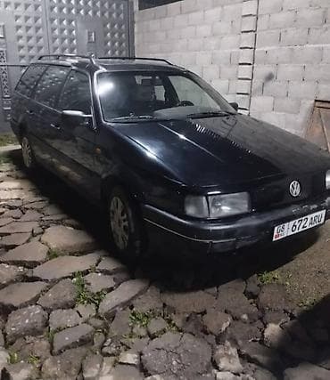 Volkswagen Passat: 1992 г., 1.8 л, Механика, Бензин, Универсал