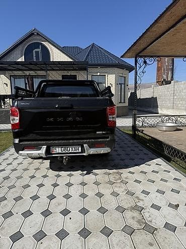 mercedes benz x class: Ssangyong Rexton Khan: 2020 г., Пикап — 2