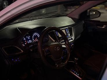 Hyundai Solaris: 2018 г., 1.5 л, Автомат, Бензин, Седан — 6