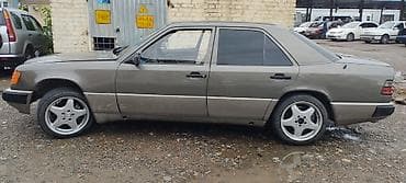 Унаа: Mercedes-Benz W124: 1989 г., 2.3 л, Кол менен иштөөчү, Бензин, Седан — 7
