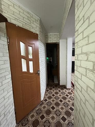 квартир бишкеке: 2 комнаты, 40 м², 2 этаж, Косметический ремонт — 3