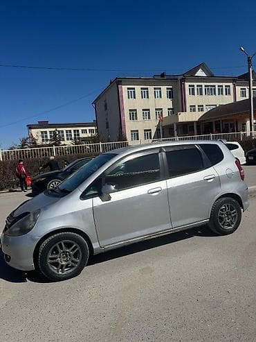 fit 2: Honda Fit: 2001 г., Бензин, Седан — 4