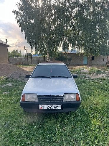 low ll: ВАЗ (ЛАДА) 2109: 2001 г., 1.6 л, Механика, Хэтчбэк — 3