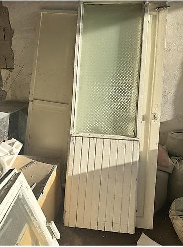 Металлические сейфовые двери: Деревянные межкомнатные двери и створка окна Стоимость дверей 500 сом — 2