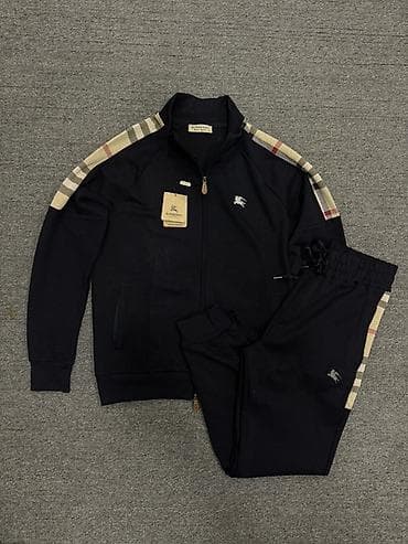 куртка барбери: Мужской спортивный костюм, M, Burberry, Новый, цвет - Черный, Самовывоз — 1