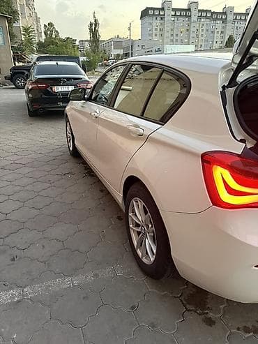 BMW 1 series: 2017 г., 2 л, Автомат, Дизель, Хэтчбэк — 8