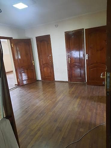 Дома: 200 м², 5 комнат, Бронированные двери, Евроремонт, Забор, огорожен — 4
