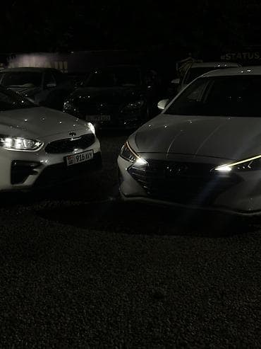 россрочку: Toyota Corolla: 2018 г., Гибрид, Седан — 6