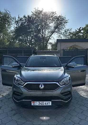 byd e2 2022: Ssangyong Rexton: 2019 г., 2.2 л, Автомат, Дизель, Внедорожник — 1