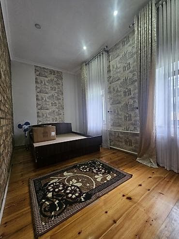 бассейн большое: * For rent a big house in a fashionable location with developed — 4