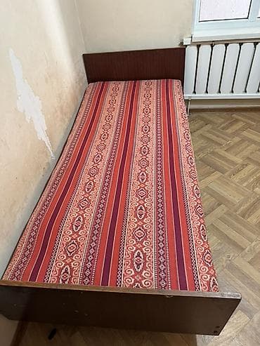 Дом и сад: Односпальная кровать с матрасом — 1