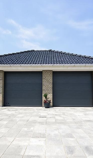 ворота с пультом цена: Автоматические, Alutech, Для гаража, Для частного дома, Для контейнера, Бронированные, В рассрочку, Новый, Бесплатная установка — 6