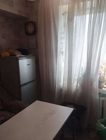 1 комната, 32 м², Аламединский рынок / базар Индивидуалка, 3 этаж, Старый ремонт — 10