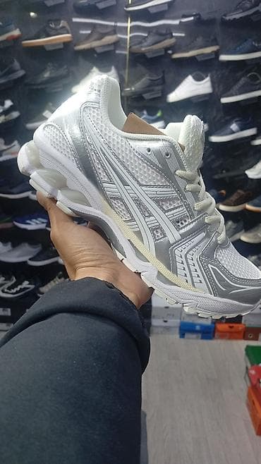 очень нужны: Мужские кроссовки, 43, Puma, Новый, цвет - Белый, Бесплатная доставка — 6
