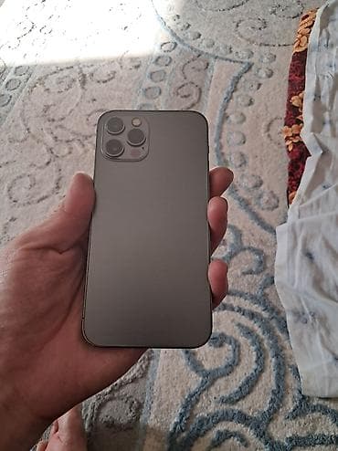 авто камеры: IPhone 12 Pro, Б/у, 256 ГБ, Графит, Чехол, 78 % — 3
