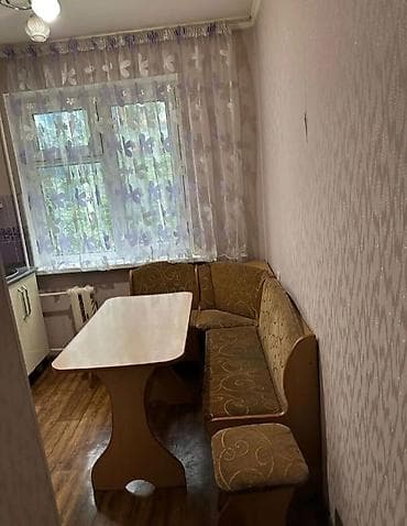 2 комнаты, 44 м², 104 серия, 8 мкр 104 серия, 2 этаж — 4