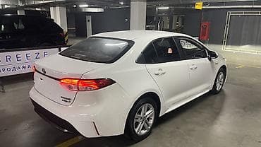 спринтер сидай: Toyota Corolla: 2020 г., 1.8 л, Автомат, Гибрид, Седан — 5