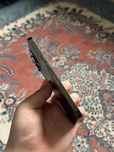 techno pova 3: IPhone 13 Pro, Б/у, 256 ГБ, Графит, Защитное стекло, Чехол, Кабель, 77 % — 3