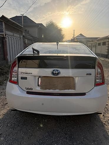 team terzo: Toyota Prius: 2012 г., 1.8 л, Робот, Гибрид, Хэтчбэк — 4