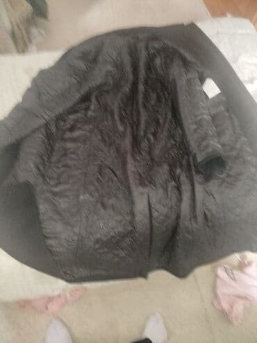 Пальто: Классическое мужское пальто черного цвета драповое прямого покроя — 3