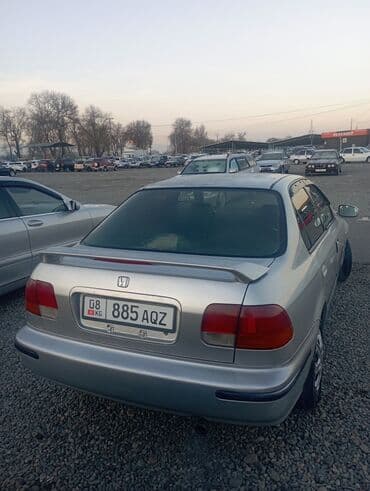 капот на аккорд: Honda Civic: 1995 г., 1.5 л, Вариатор, Бензиновая, Седан — 6