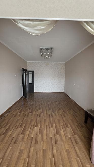 Квартиры: 3 комнаты, 80 м², 106 серия, 8 этаж, Косметический ремонт — 2