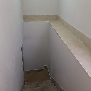 аренда цокольного помещения: Сдается в аренду нежилое подвальное помещение 24 м2 жилого дома с — 7