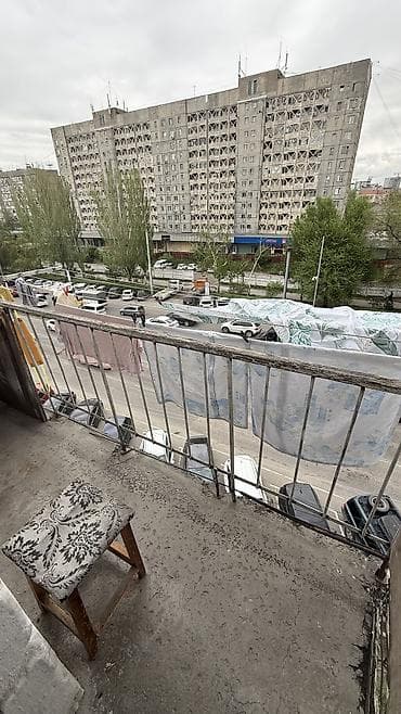 flat osh: 13 м² — 9