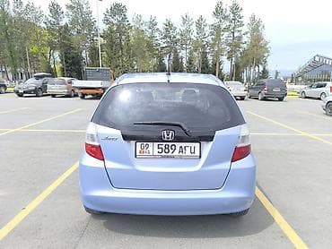 задный стоп 210 мерседес: Honda Fit: 2009 г., 1.3 л, Ручные, Бензин, Хэтчбэк — 6