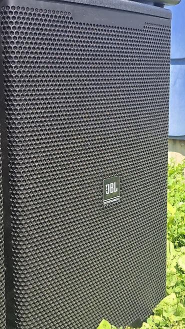 jbl 3: Ушул музыкальный аппаратура сатылат. 2штук 15ка калонка. Динамиктери — 7