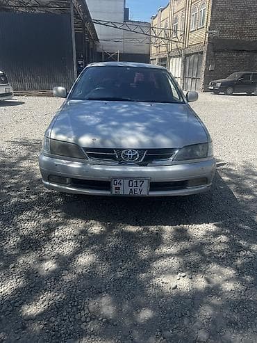 Toyota Carina E: 2001 г., Автомат, Седан