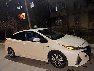 Продажа авто: Toyota Prius: 2019 г., 1.8 л, Робот, Гибрид, Лифтбек — 7
